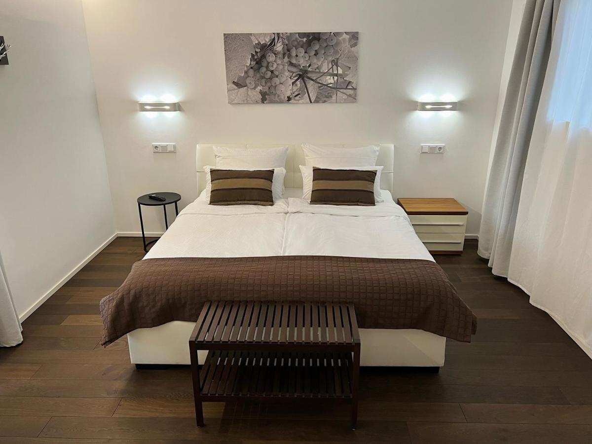 Weingut-Aparthotel Olinger Mehring  Zewnętrze zdjęcie