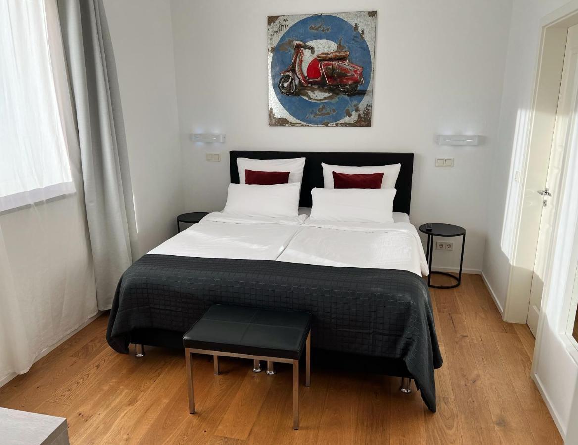 Weingut-Aparthotel Olinger Mehring  Pokój zdjęcie