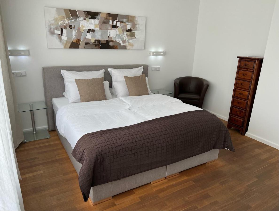 Weingut-Aparthotel Olinger Mehring  Pokój zdjęcie