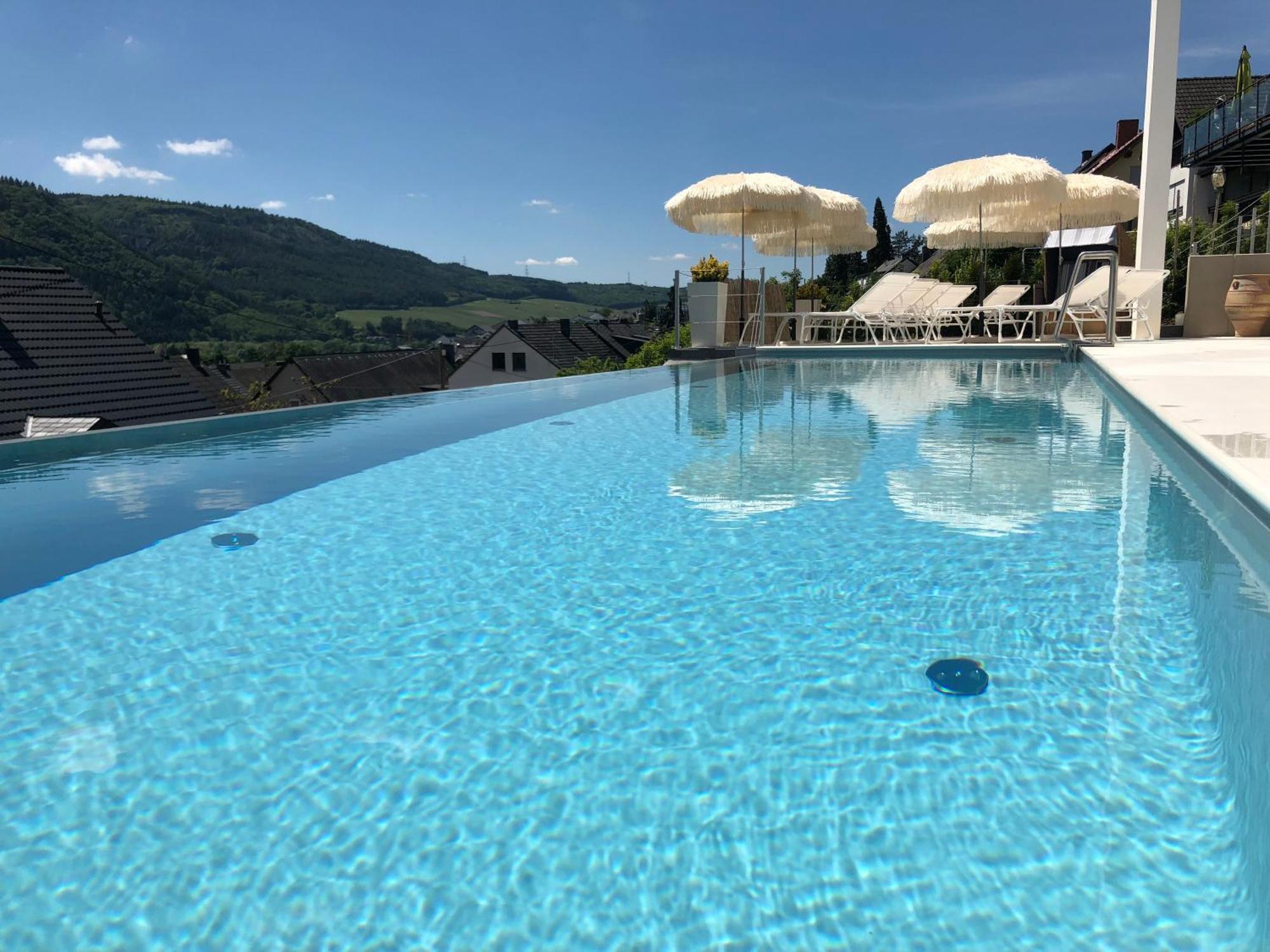 Weingut-Aparthotel Olinger Mehring  Zewnętrze zdjęcie