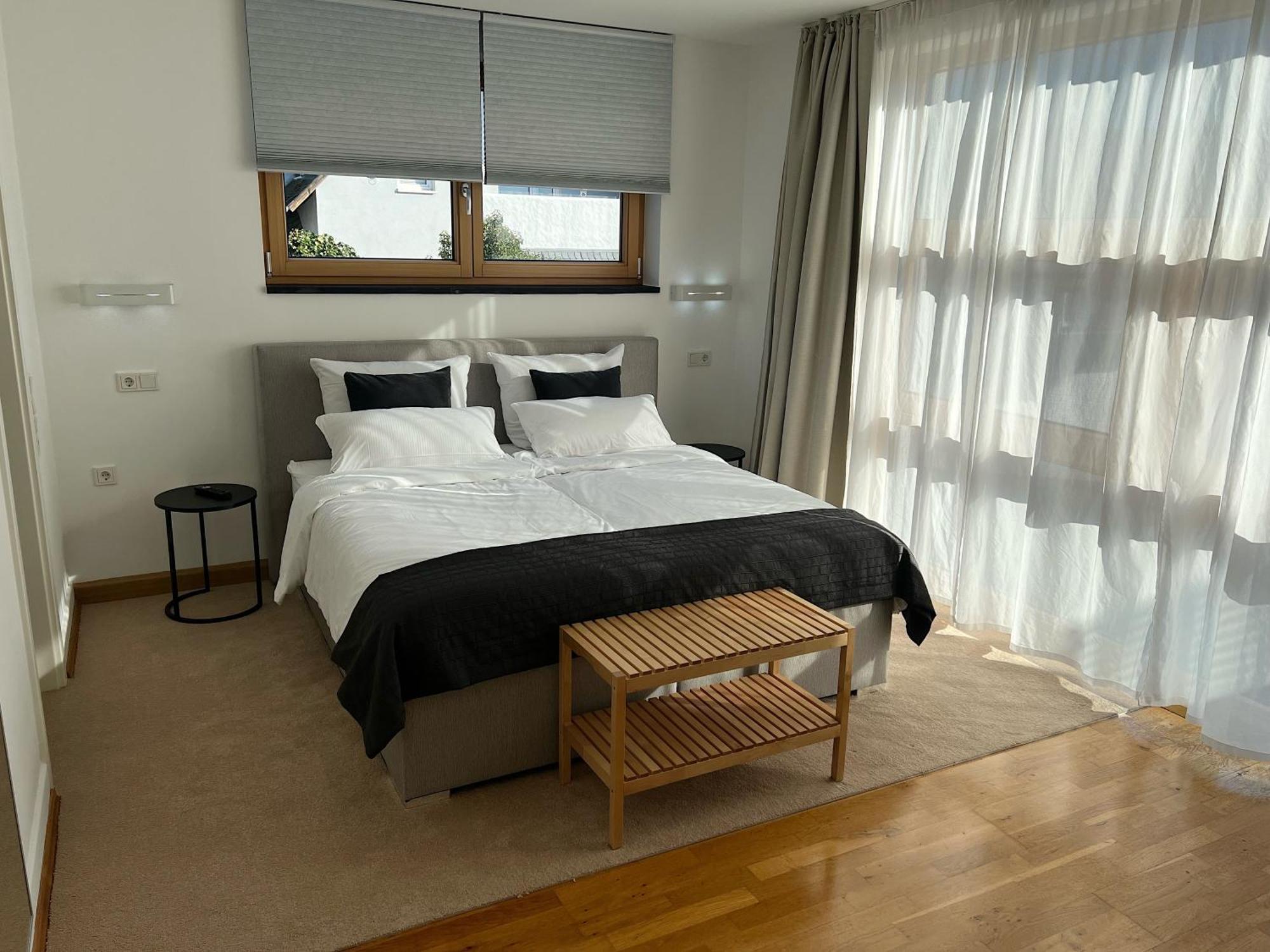 Weingut-Aparthotel Olinger Mehring  Pokój zdjęcie